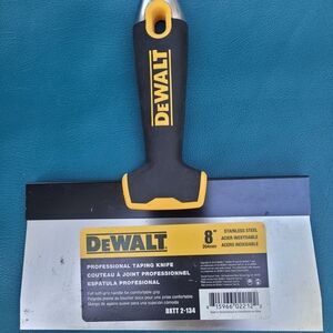 DEWALT  | DXTT-2-134 Drywall 8" Stainless Steel Taping Knife Soft Grip Handle